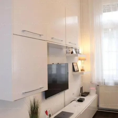Apartment Podmaniczky Budapest